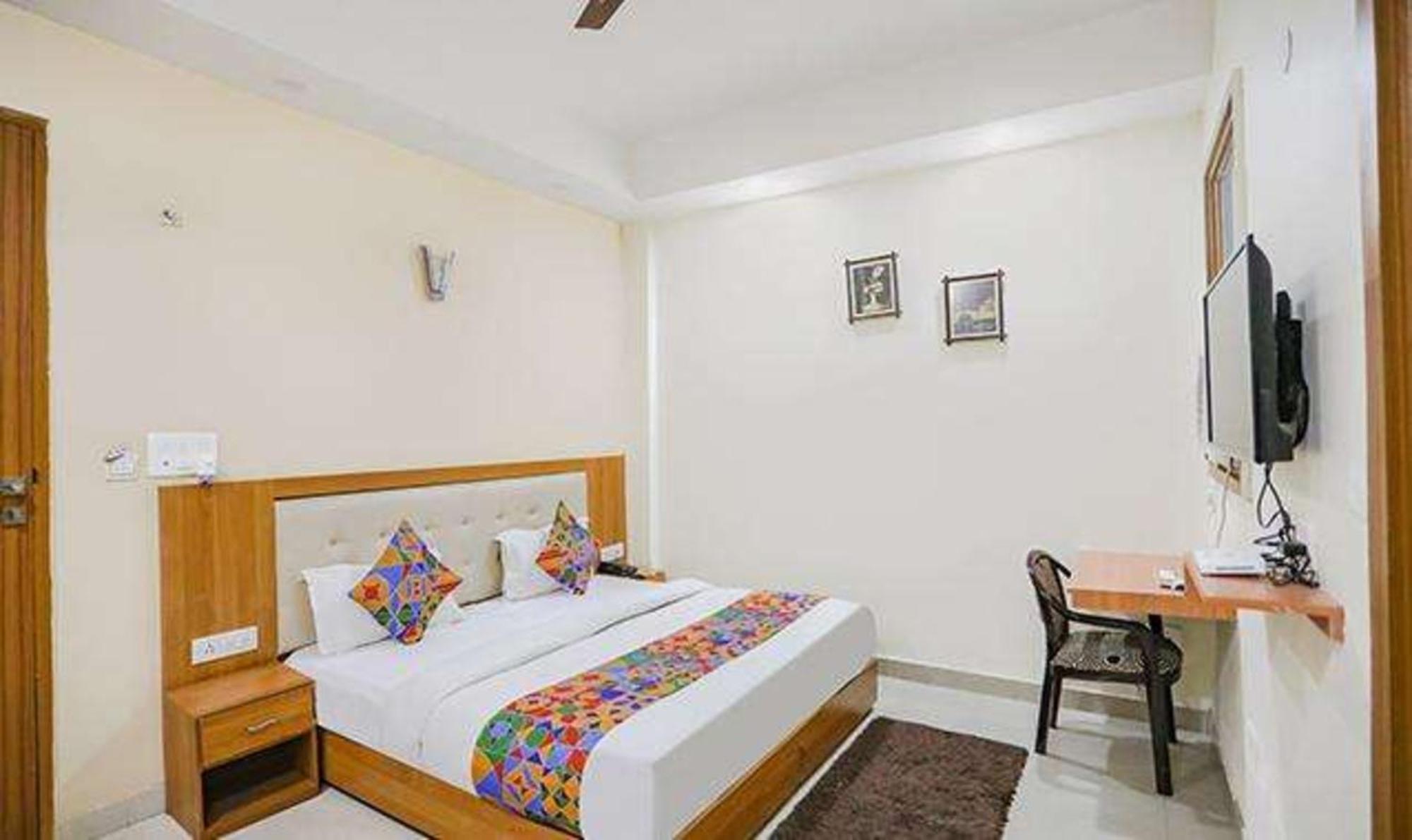 Fabhotel Royal Stay I Grander Noida Exterior foto