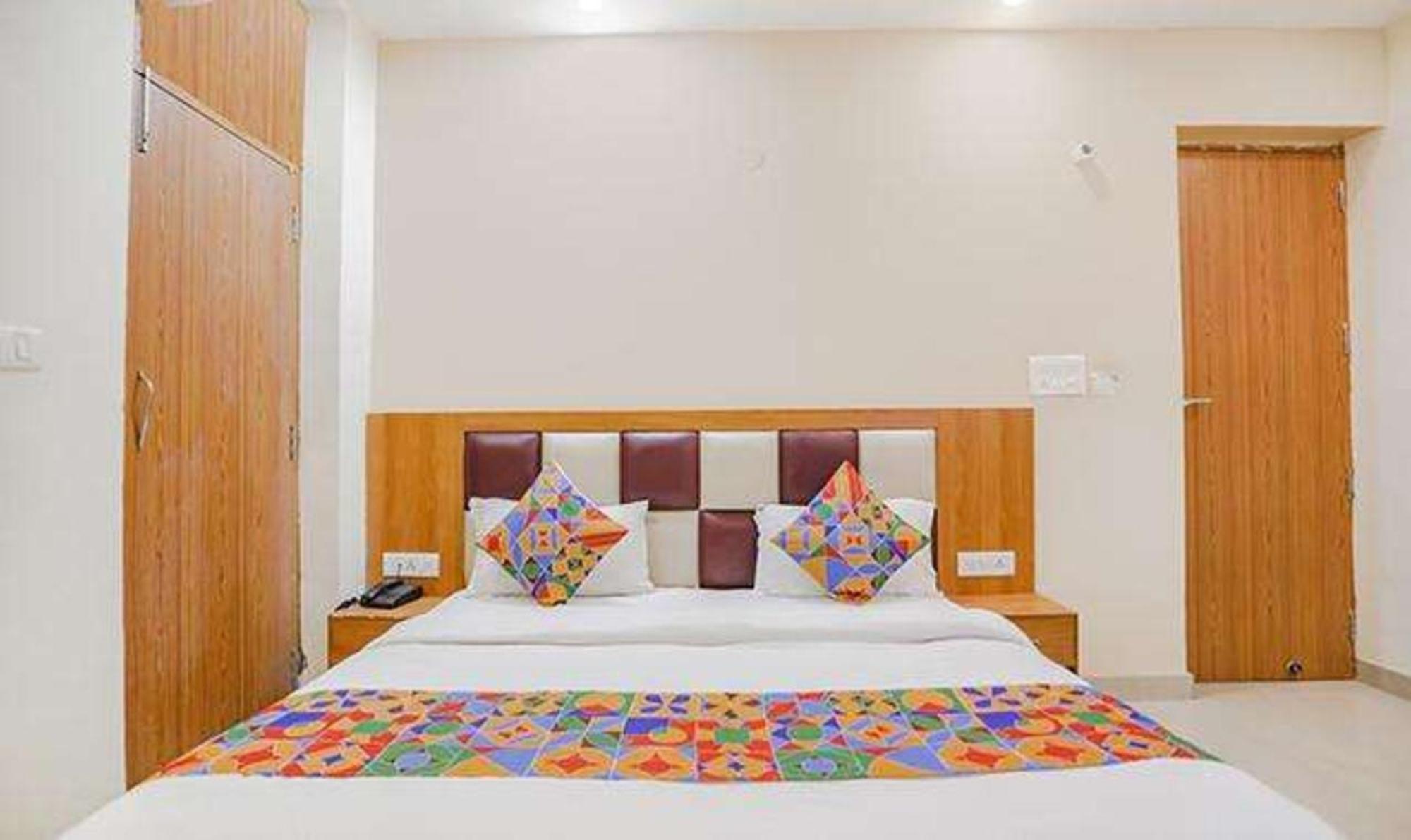 Fabhotel Royal Stay I Grander Noida Exterior foto