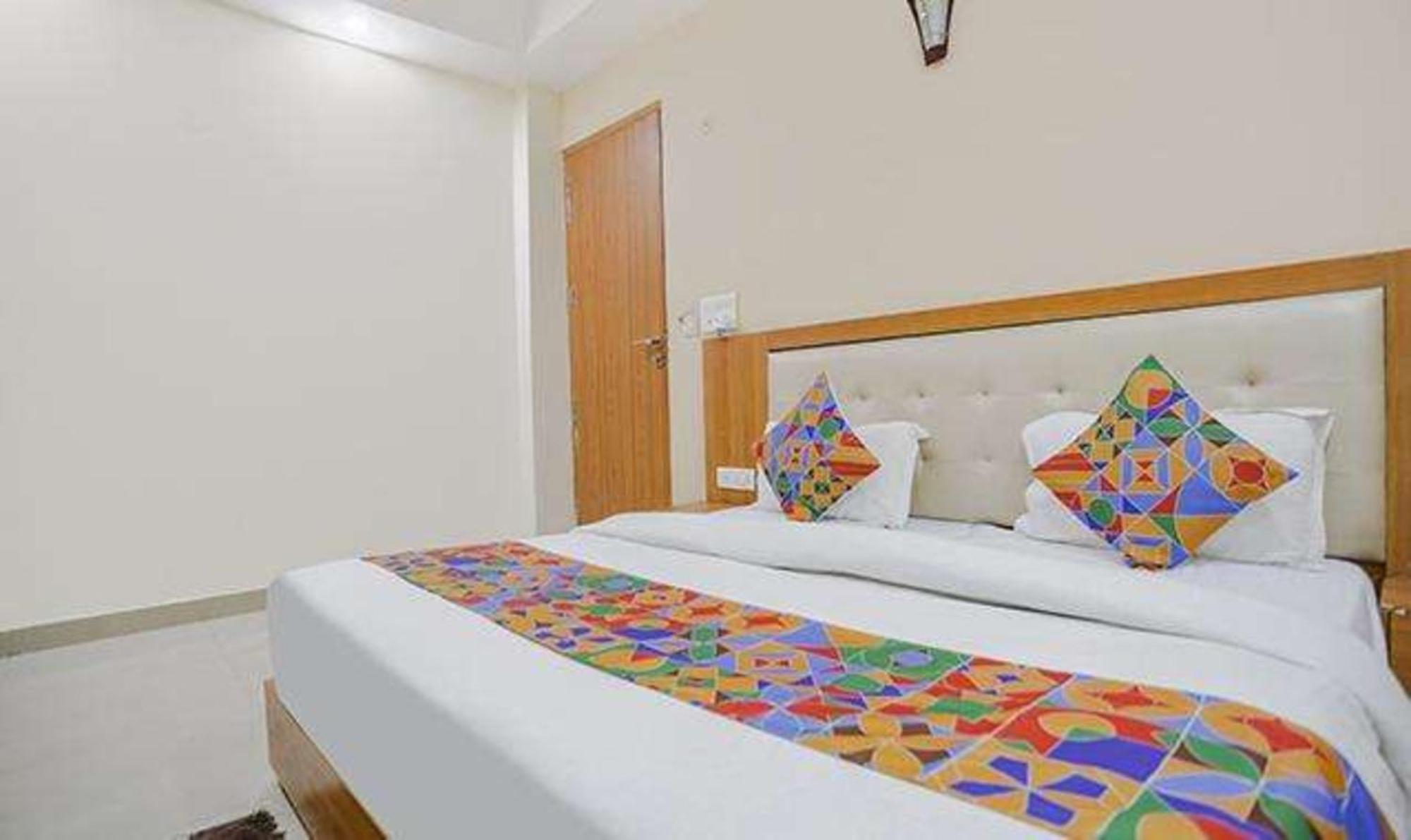 Fabhotel Royal Stay I Grander Noida Exterior foto
