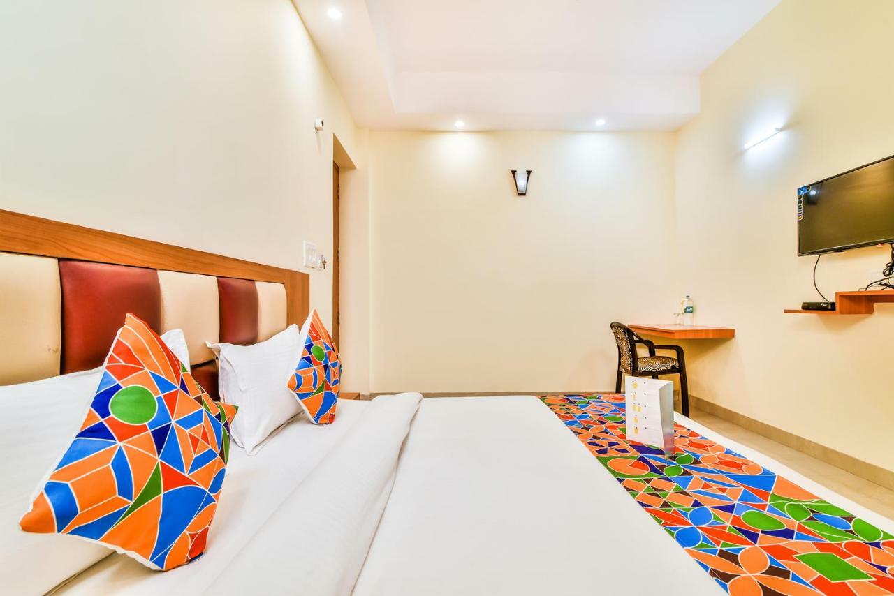 Fabhotel Royal Stay I Grander Noida Exterior foto