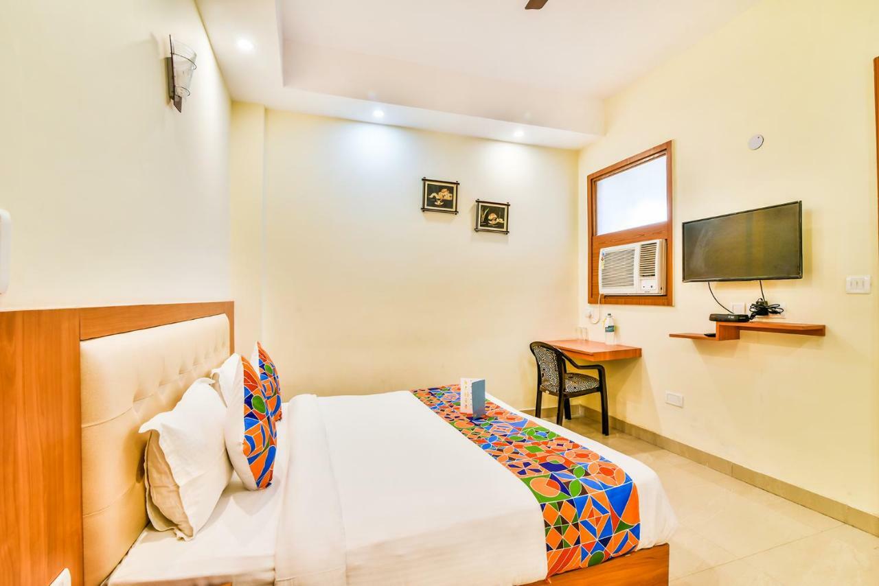 Fabhotel Royal Stay I Grander Noida Exterior foto
