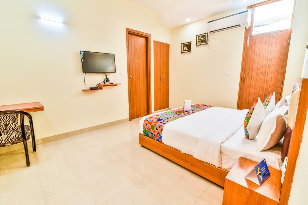 Fabhotel Royal Stay I Grander Noida Exterior foto