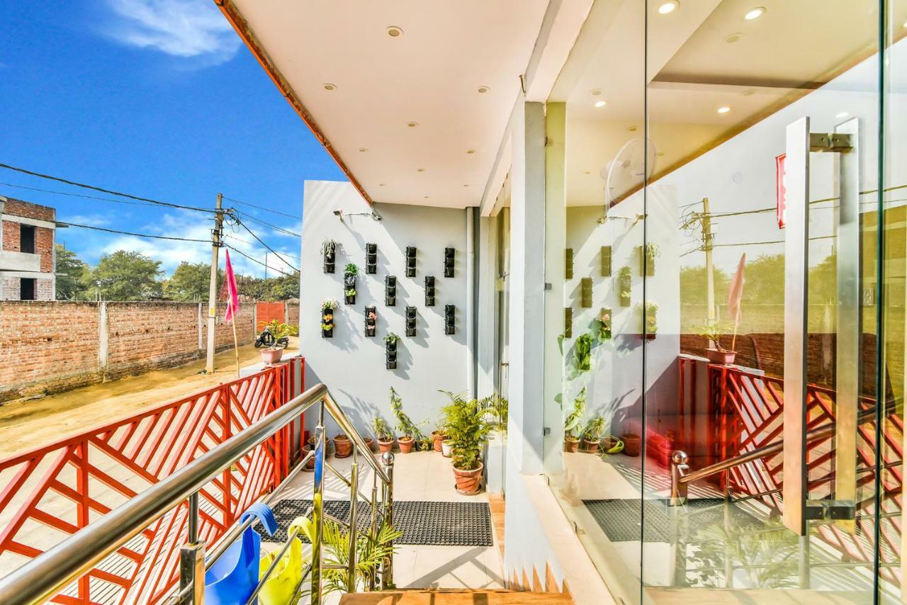 Fabhotel Royal Stay I Grander Noida Exterior foto