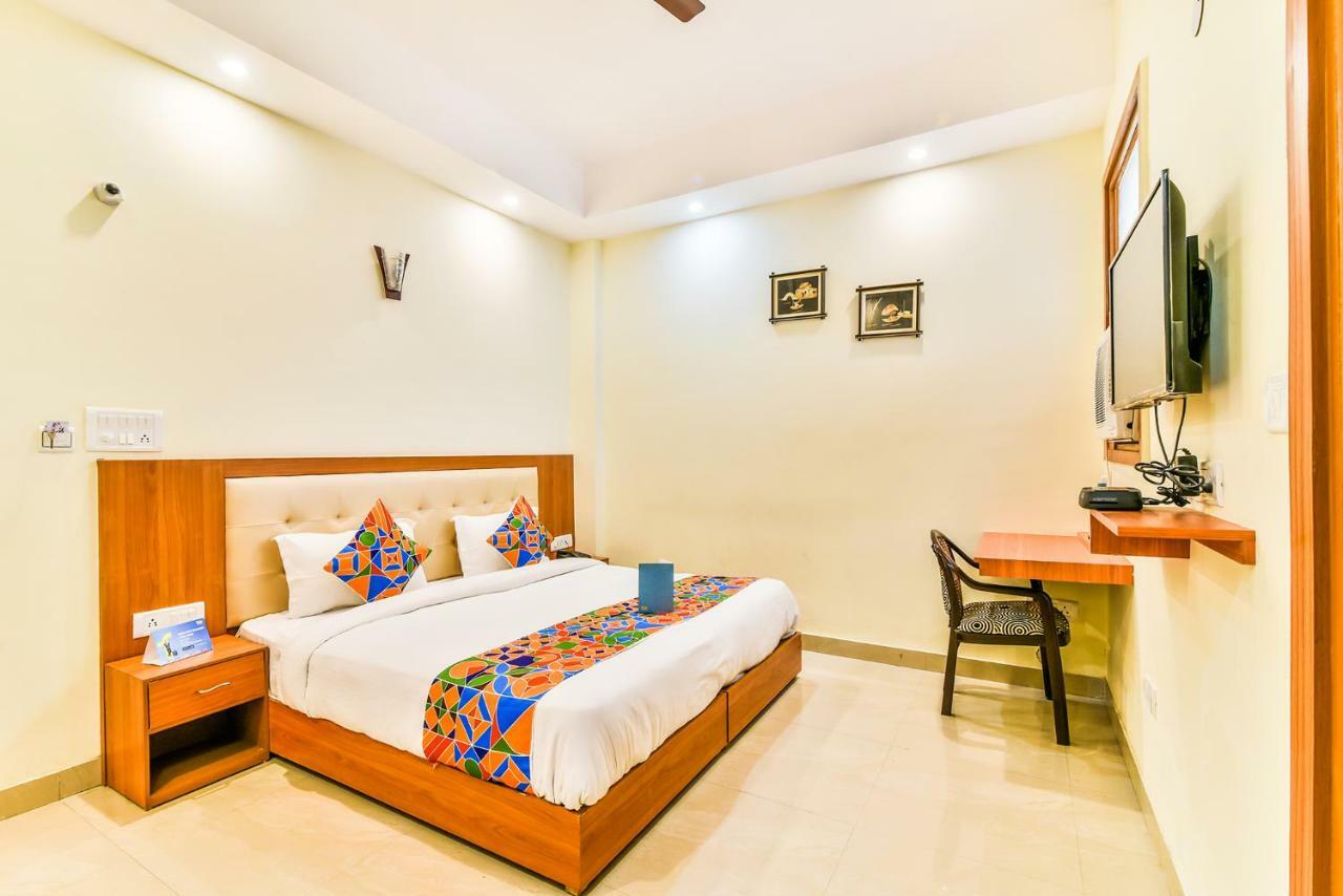 Fabhotel Royal Stay I Grander Noida Exterior foto